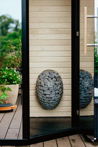 Haljas Hele Glass Mini Outdoor Sauna House
