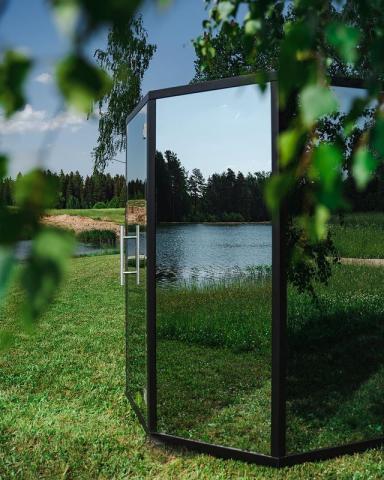 Haljas Hele Glass Single Standard Outdoor Sauna House