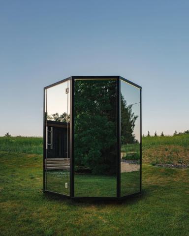 Haljas Hele Glass Single Luxury Outdoor Sauna House